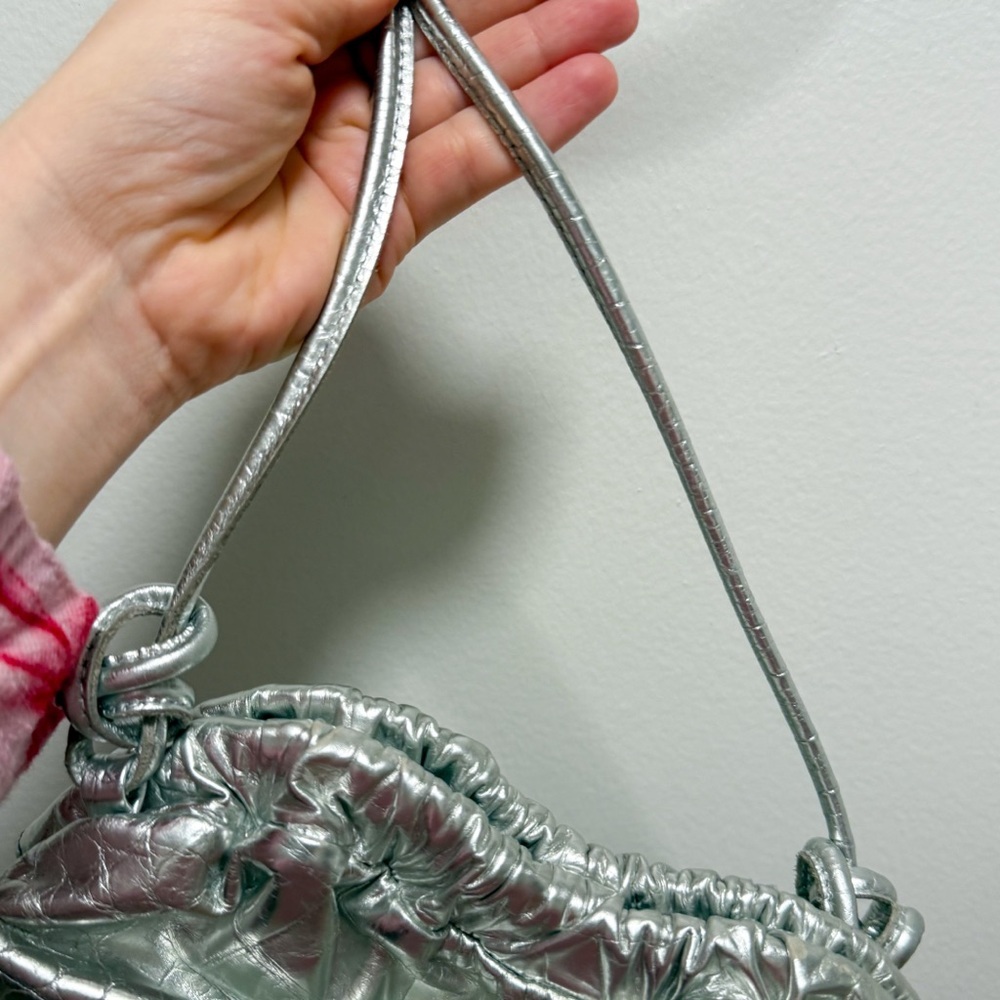 Mansur Gavriel bag silver metallic cloud clutch convertible shoulder party - Picture 13 of 15